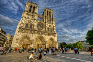 Notre Dame Tour